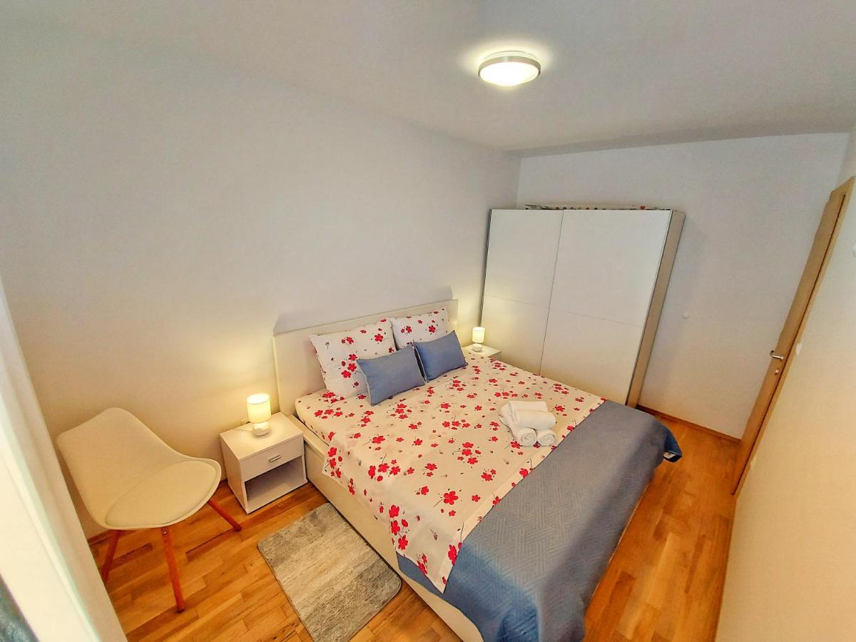 Tusculum Apartment Solin Bagian luar foto